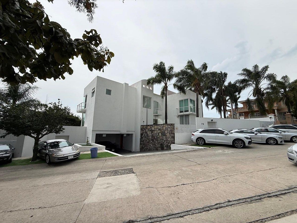 Residencia Venta El Palomar con alberca, foto 1 de 19
