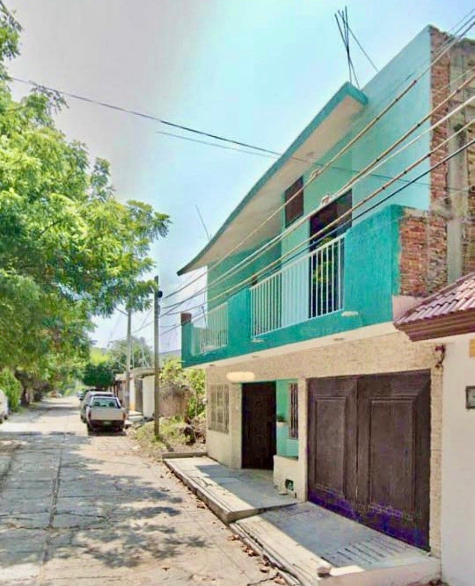 CASA À VENDA NO FRACC. LAS PALMAS TUXTLA R$1.300.000., foto 1 de 3