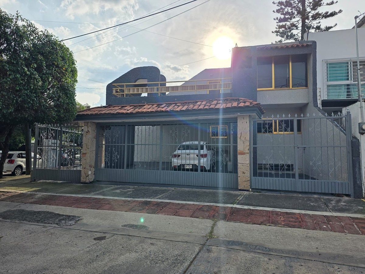 House in La Estancia, Zapopan, photo 2 of 27