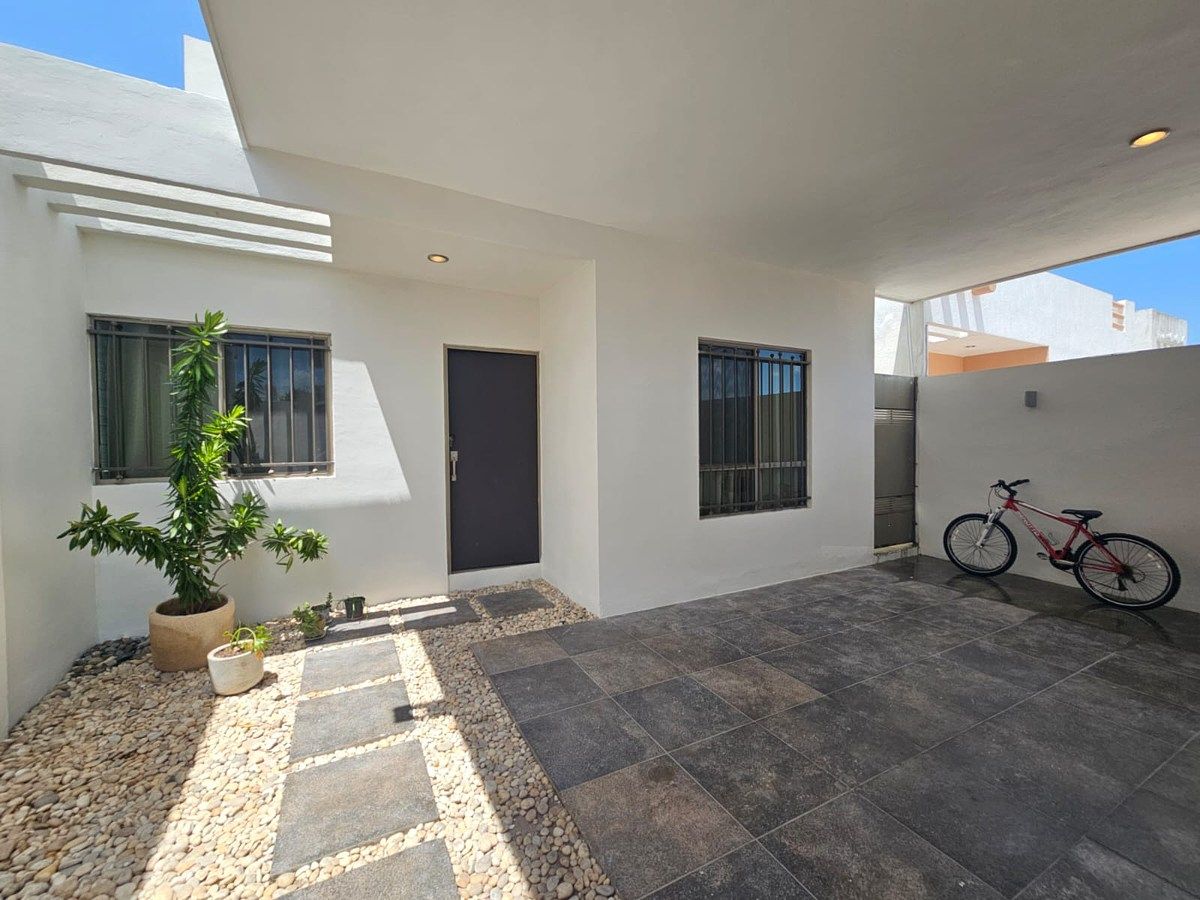 Casa en Las Américas II, Mérida, foto 2 de 29