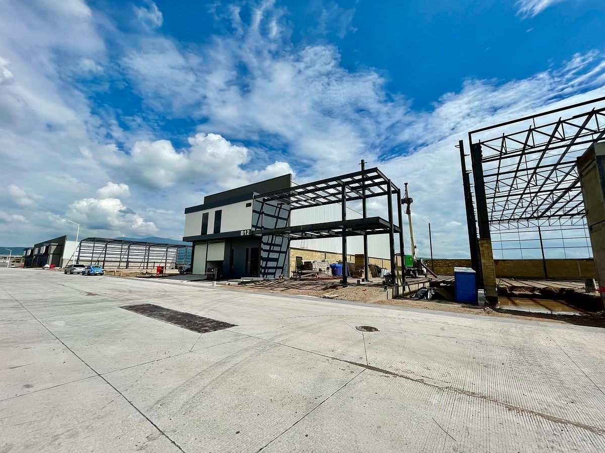Bodega Industrial Nueva en Renta | Parque ELITE López Mateos | 1,728 m², foto 1 de 17