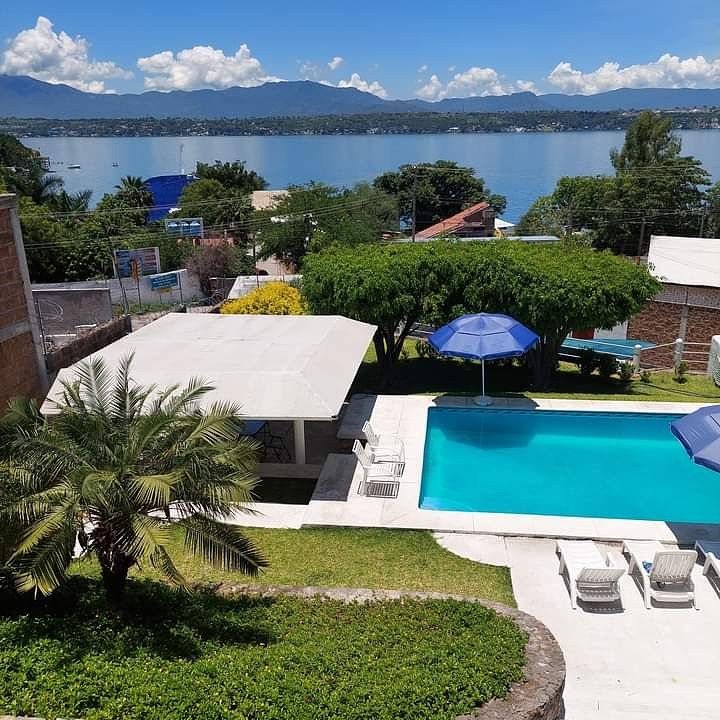 Casa en Venta en cerca del Lago de Tequesquitengo, foto 1 de 10