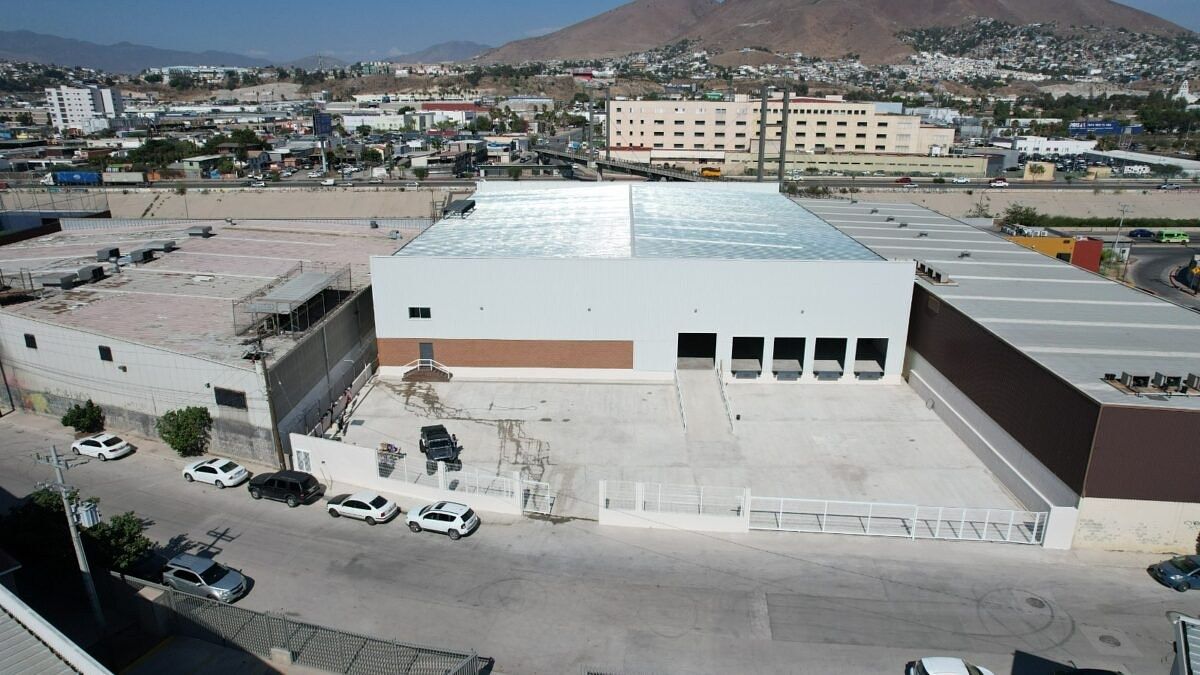 Armazém para alugar de 2.800 m² na Vía Rápida Poniente, Tijuana, foto 1 de 12