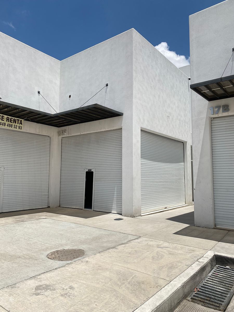 Warehouse in Plaza Punto Norte on Blvd. to Zacatecas, photo 1 of 6