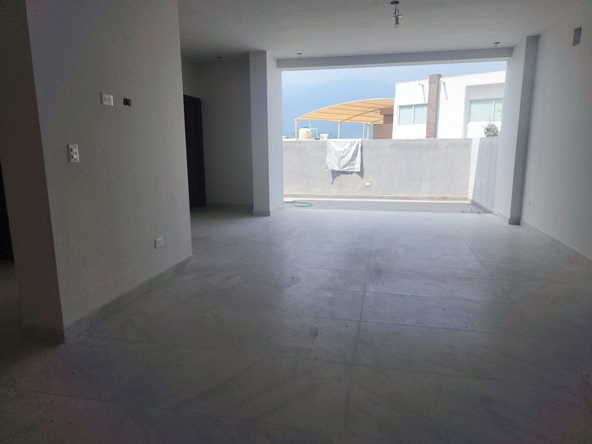 Casa en Residencial Vistalta, Monterrey, foto 3 de 13