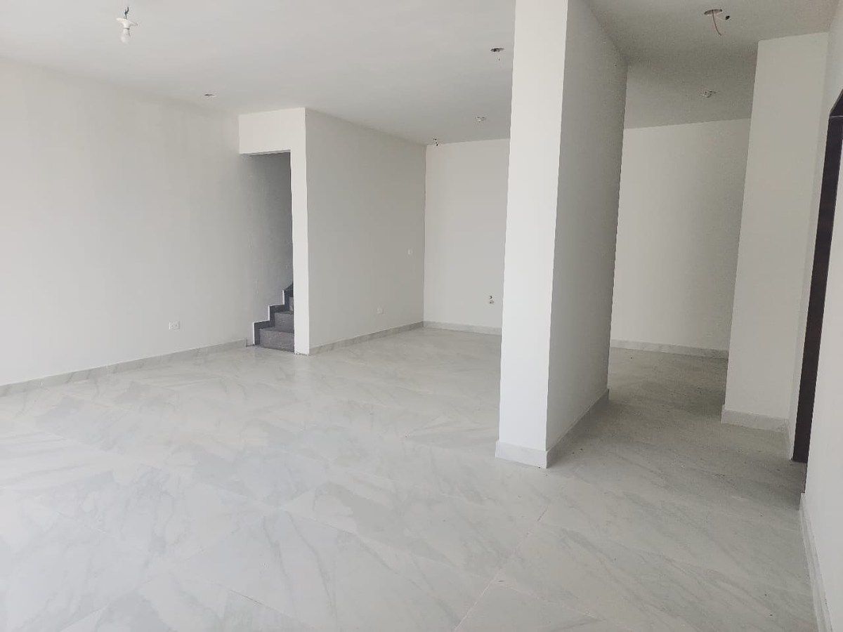 Casa en Residencial Vistalta, Monterrey, foto 5 de 13
