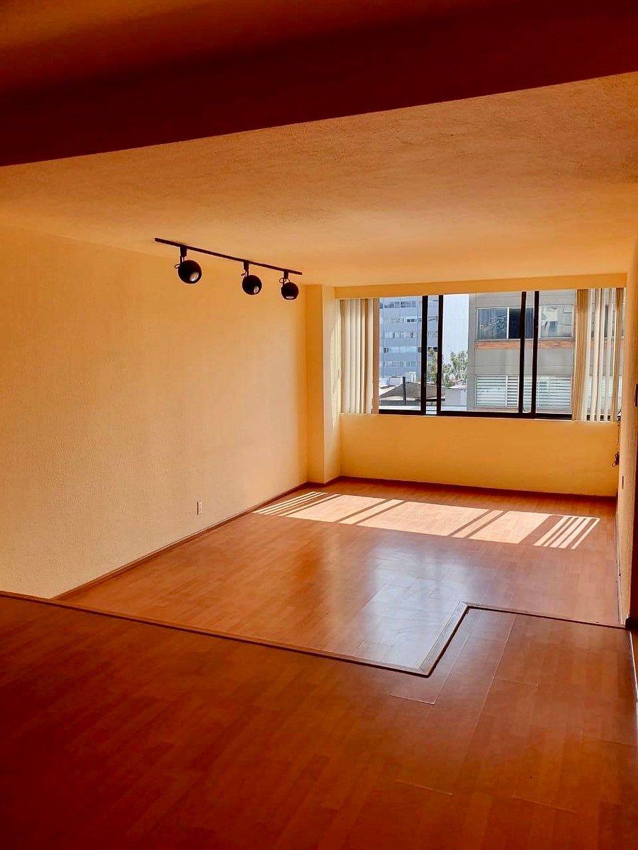 Magnificent opportunity in a privileged location, photo 1 of 15