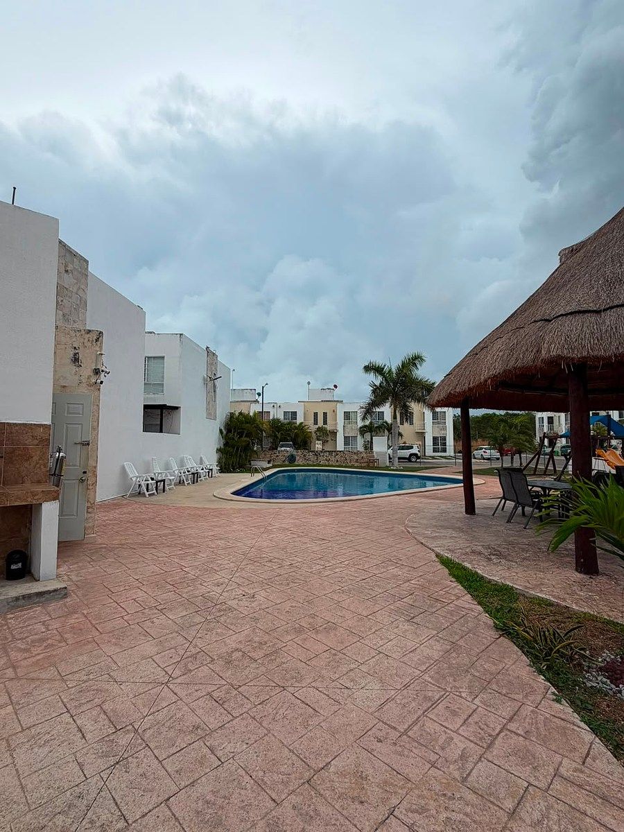House in Las Palmas, Playa del Carmen, photo 2 of 28