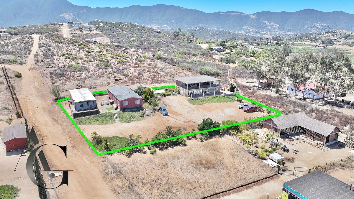 Casa en San Antonio de Las Minas, Ensenada, foto 3 de 28