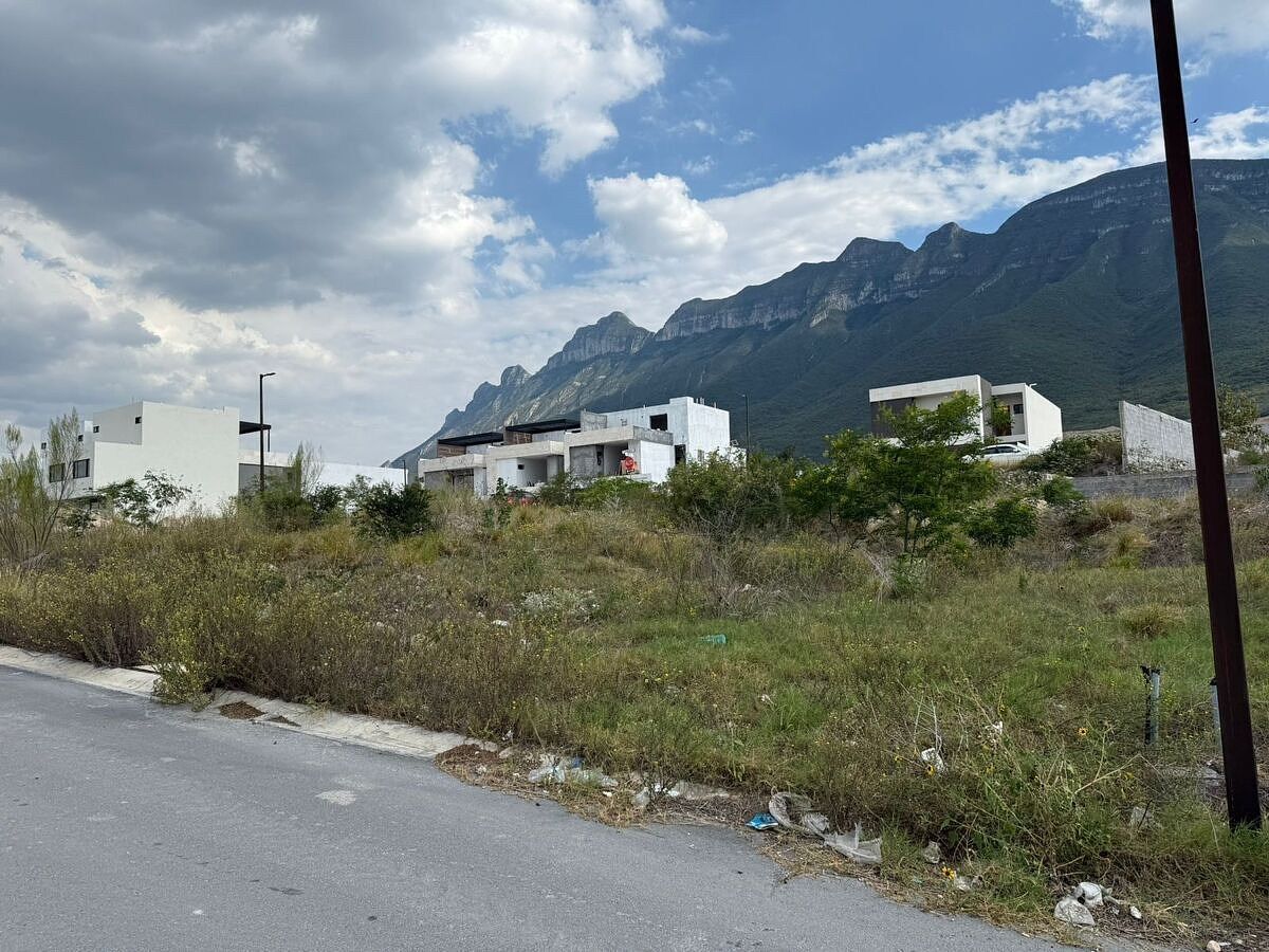 Lote em Porto Cumbres, García, foto 2 de 9