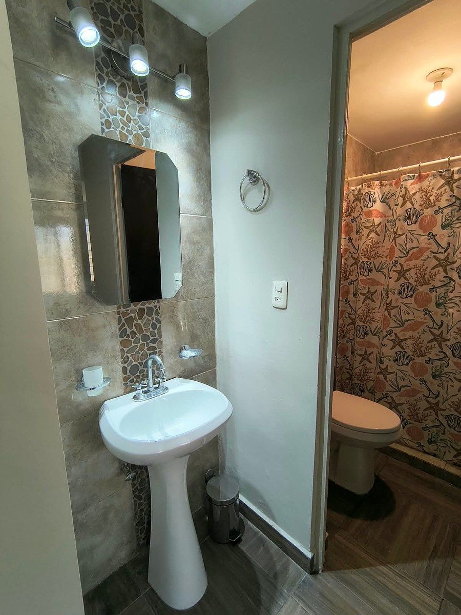 Baño Completo, foto 9 de 12
