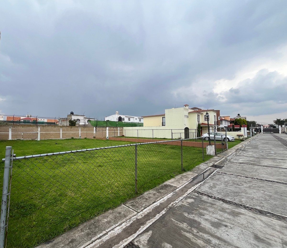 Terreno en Privada a media cuadra Av Tecnológico