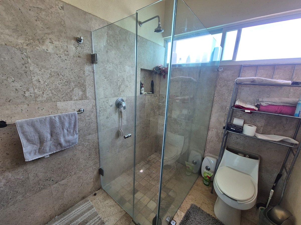 Casa en Porta Fontana, León, foto 3 de 22