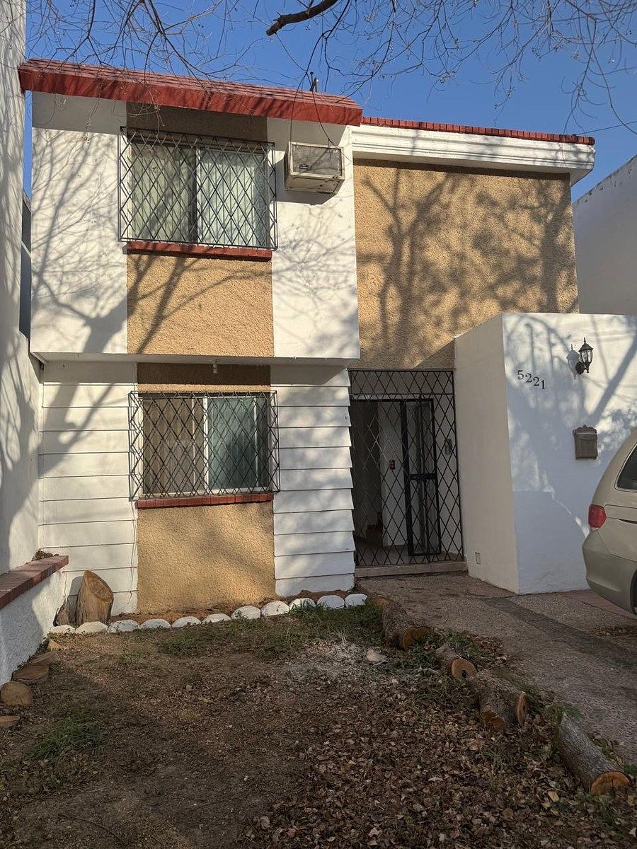 House of the Walk Residential, photo 1 of 14
