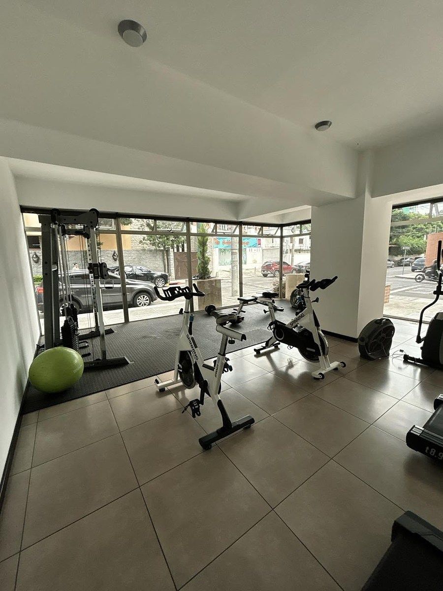 Apartamento en Zona 10, Guatemala, foto 12 de 16