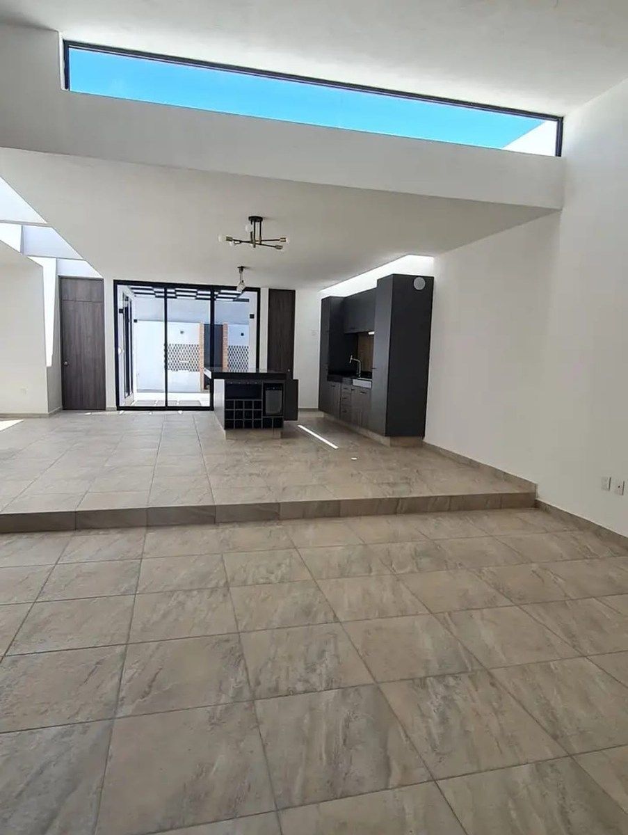 Casa em Lomas de Juriquilla, Querétaro, foto 4 de 12
