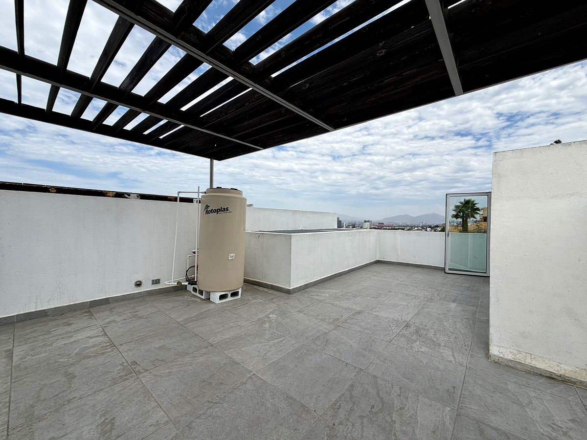 House in Gated Community in Chula Vista, Tijuana, photo 32 of 36