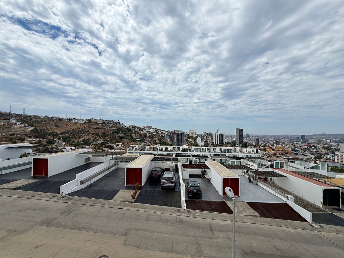 House in Gated Community in Chula Vista, Tijuana, photo 31 of 36
