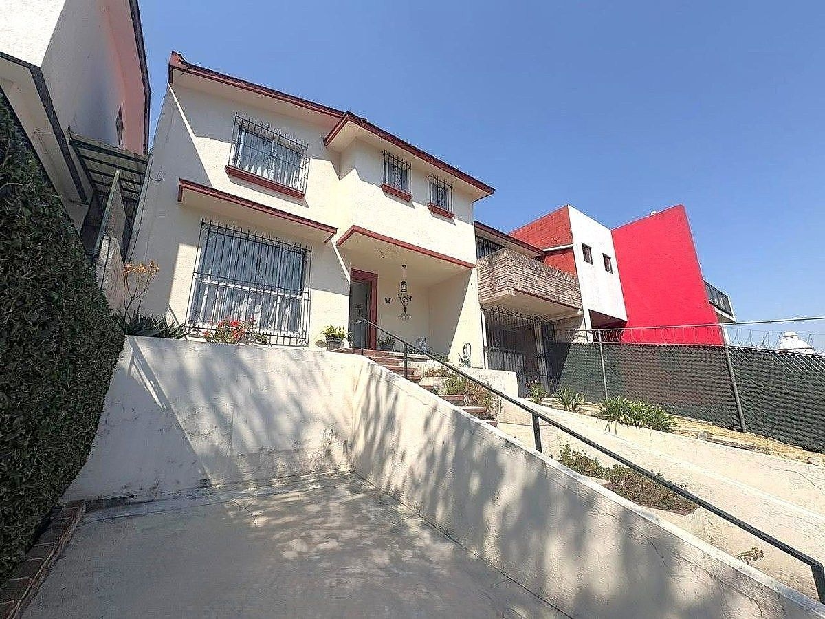 House in Mayorazgos del Bosque, Atizapán de Zaragoza, photo 2 of 20