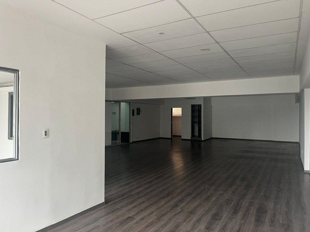 Office for rent army national granada, photo 1 of 14