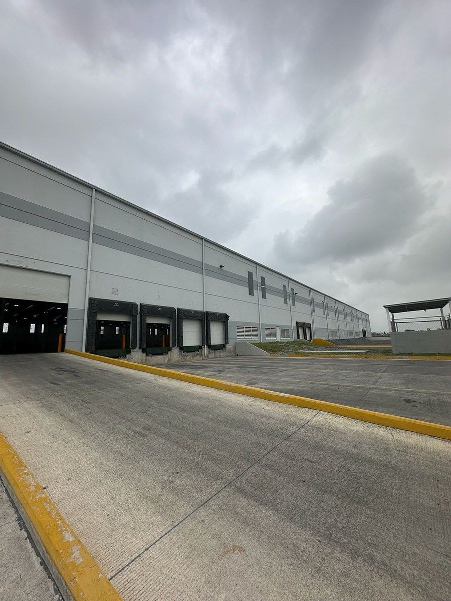Armazém industrial para alugar em Escobedo, foto 1 de 10