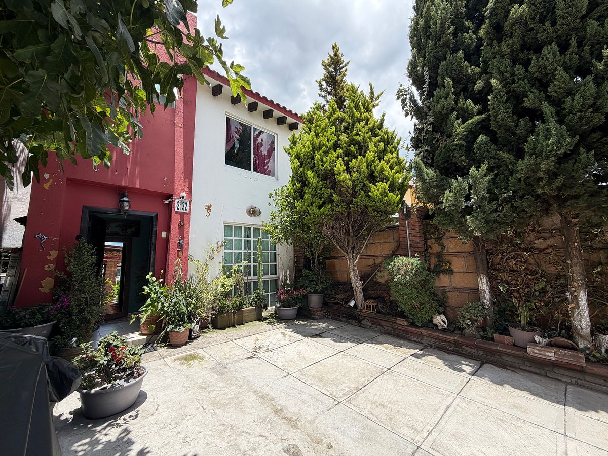 Casa en venta remodelada en Bonanza , Metepec, foto 1 de 27