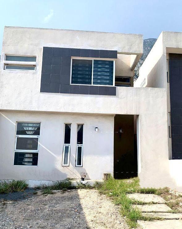 Casa à Venda em Misión Santa Catarina, foto 1 de 10