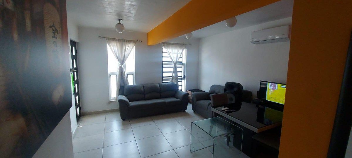 Casa em Misión Santa Catarina, Santa Catarina, foto 5 de 10