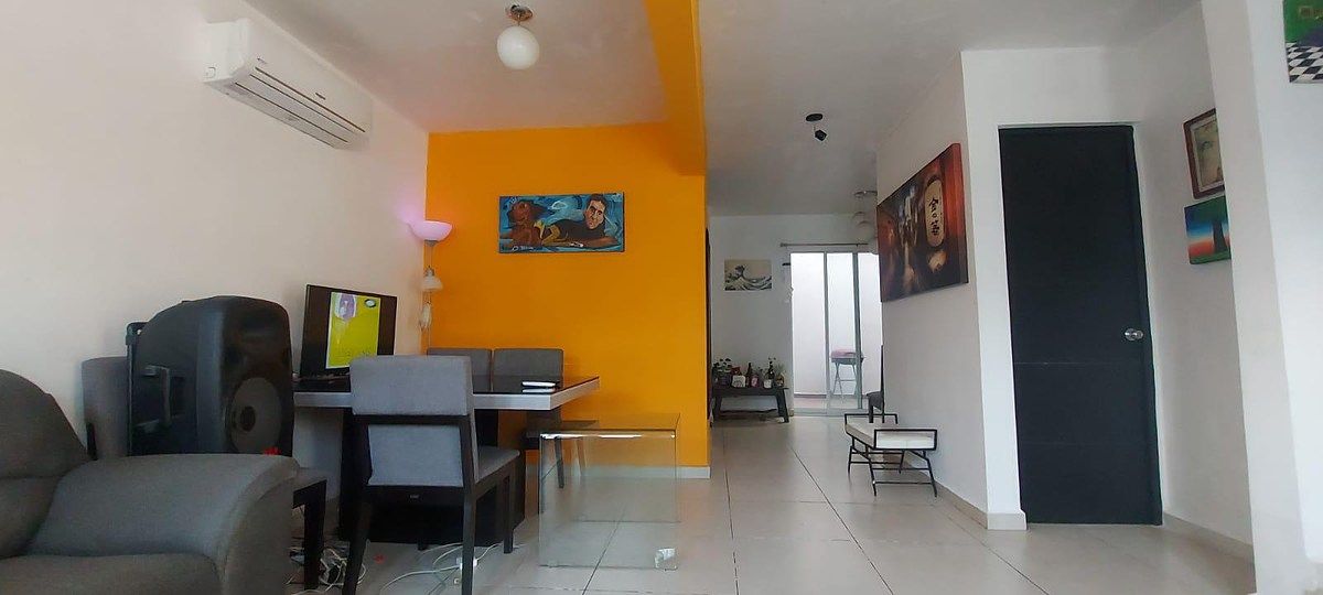 Casa em Misión Santa Catarina, Santa Catarina, foto 9 de 10