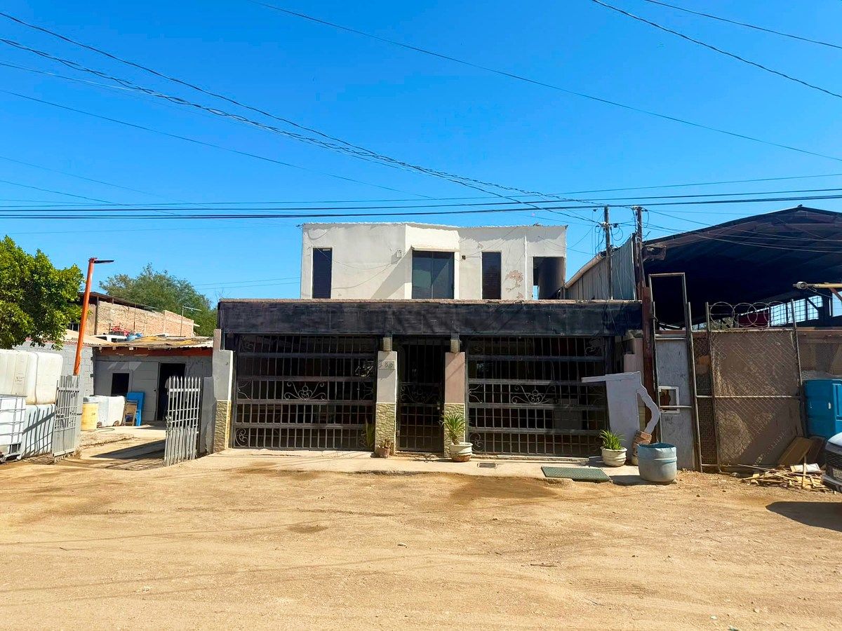 CASA EN VENTA, foto 1 de 21
