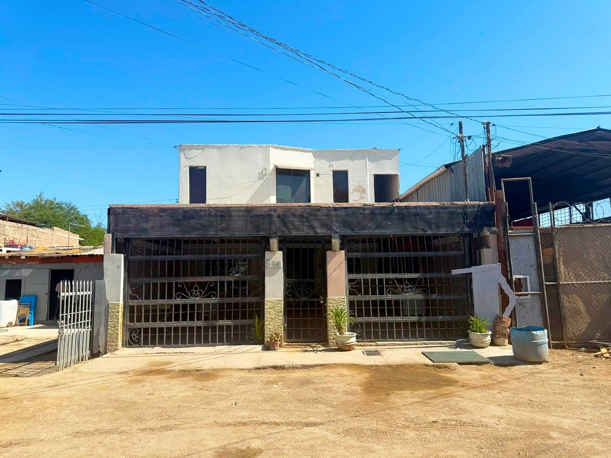 Casa en Los Encinos, Mexicali, foto 3 de 21
