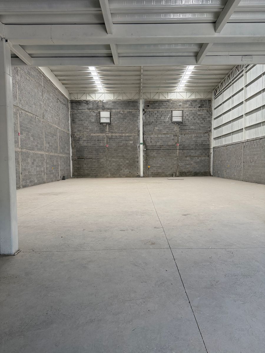 Industrial Warehouse in Parque Industrial la Puerta, Santa Catarina, photo 5 of 6