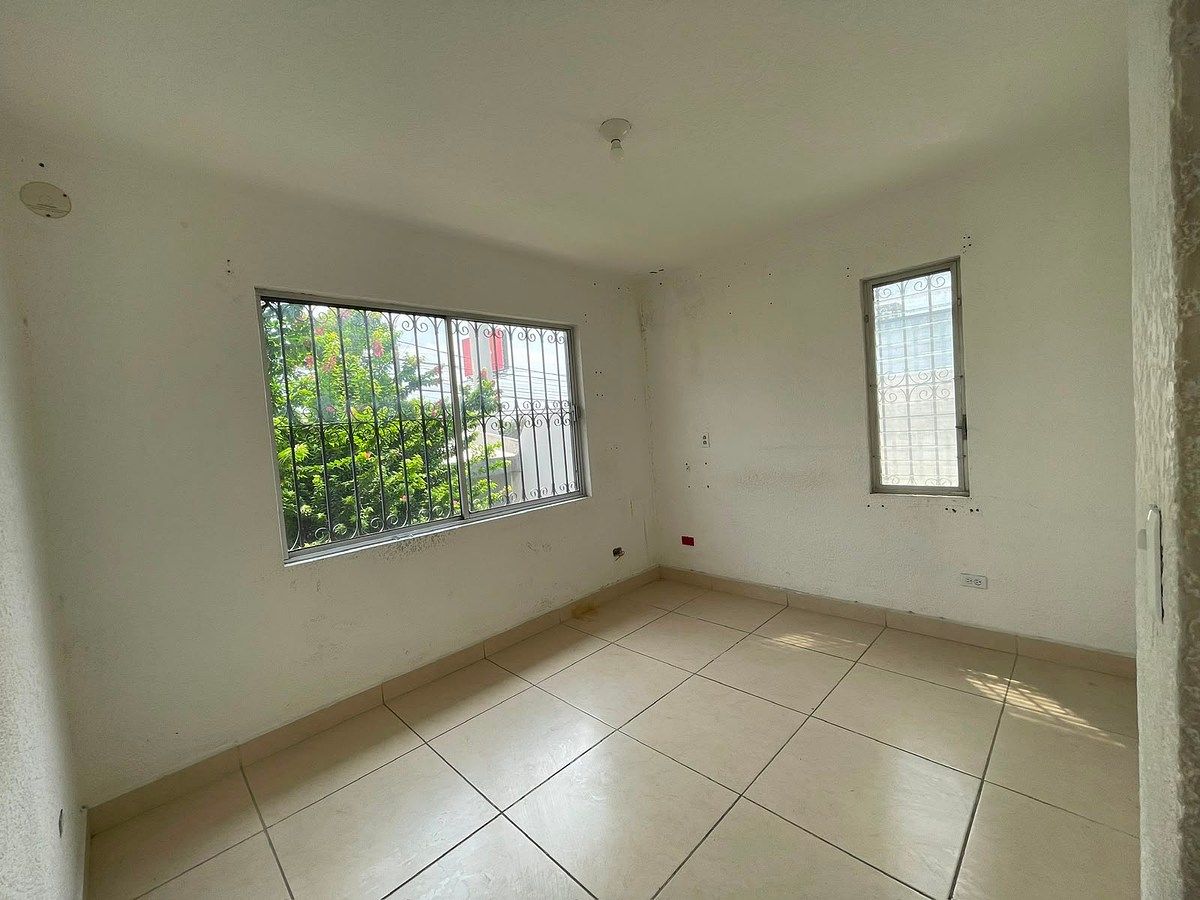 Casa com uso comercial em Las Cumbres 2 Sector, Monterrey, foto 7 de 11