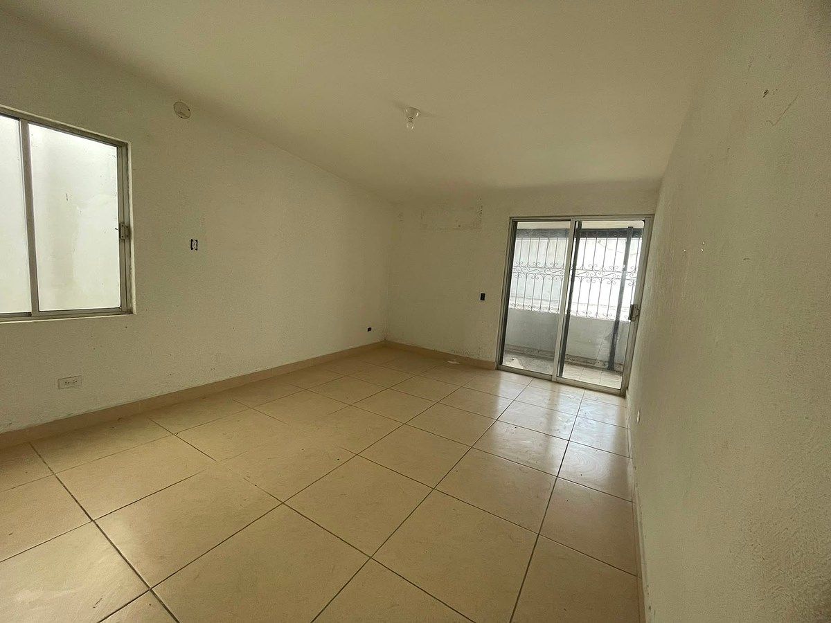 Casa com uso comercial em Las Cumbres 2 Sector, Monterrey, foto 8 de 11