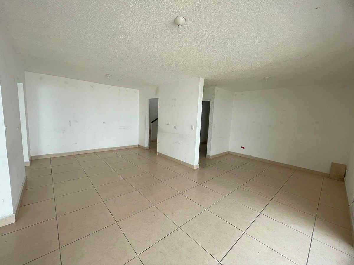 Casa com uso comercial em Las Cumbres 2 Sector, Monterrey, foto 5 de 11