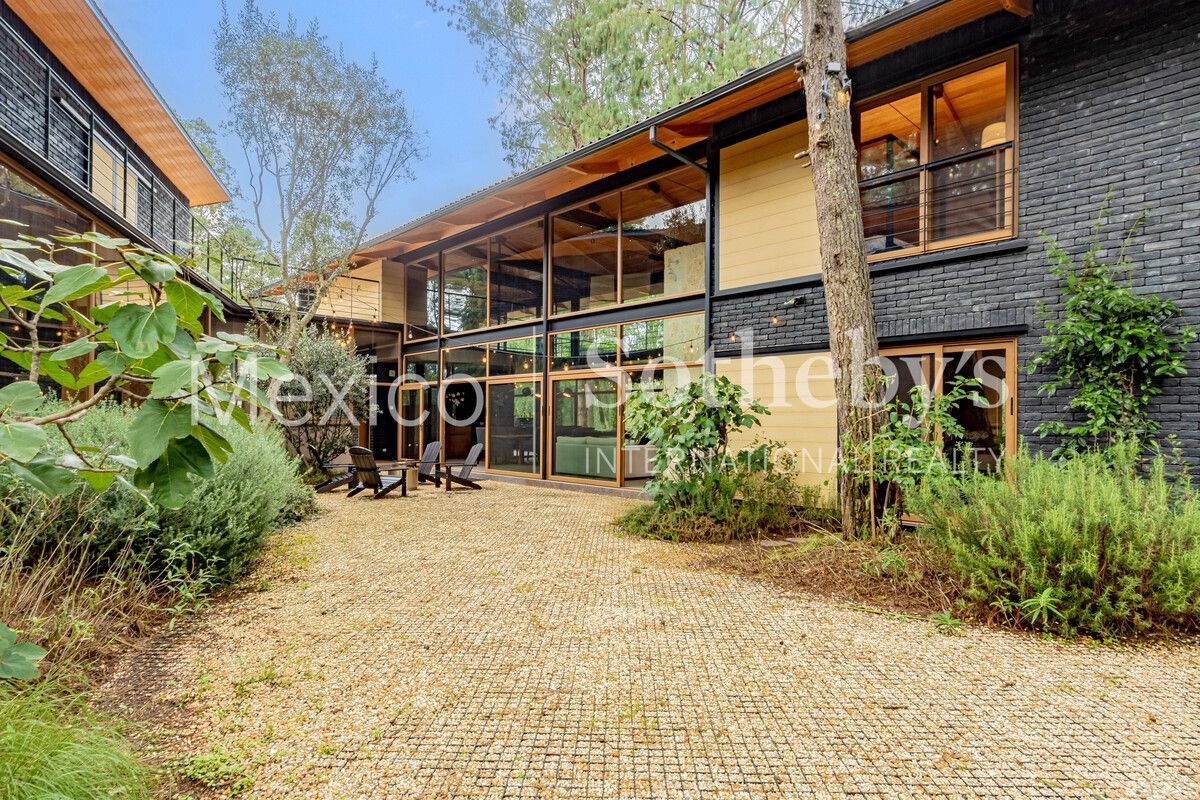 Casa en Venta en Valle de Bravo, Casa en Club de Golf Rancho Avandaro - foto 4
