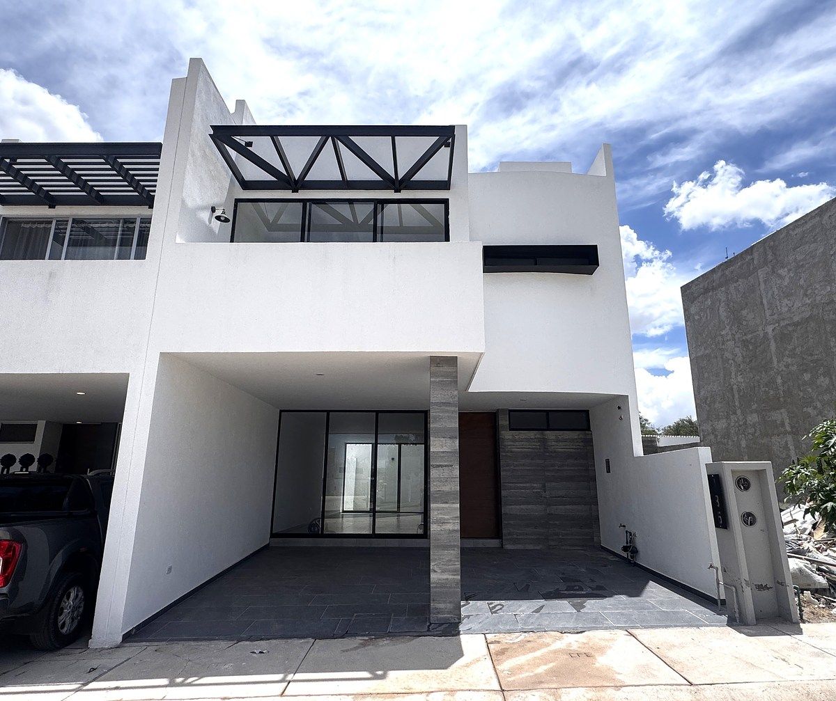 Casa en Venta en Cennet Grant con Roof, foto 1 de 5