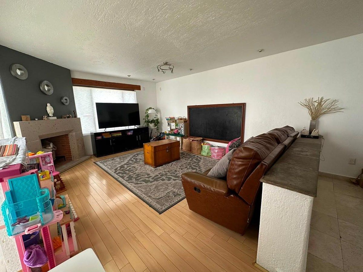 sala, photo 14 of 42