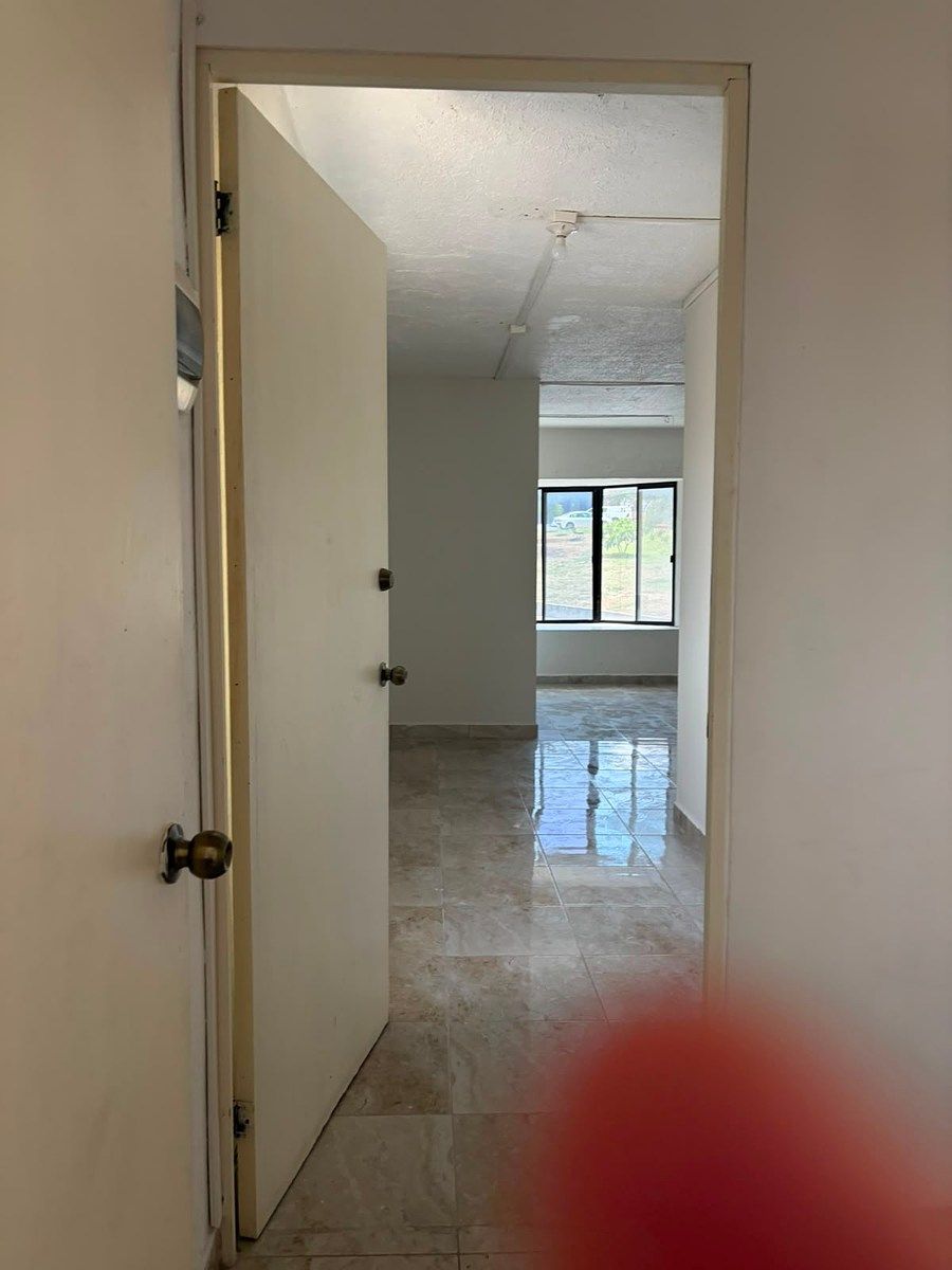 LOCAL COMERCIAL EN RENTA, foto 1 de 5