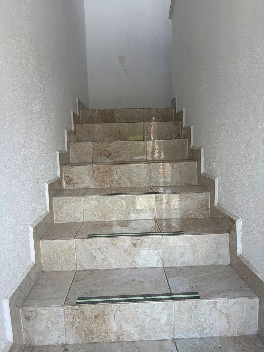 Local comercial en Las Cumbres 1 Sector, Monterrey, foto 3 de 5