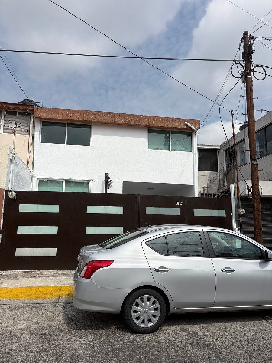 Casa para alugar em Ciudad Satelite, reformada, segurança., foto 1 de 20
