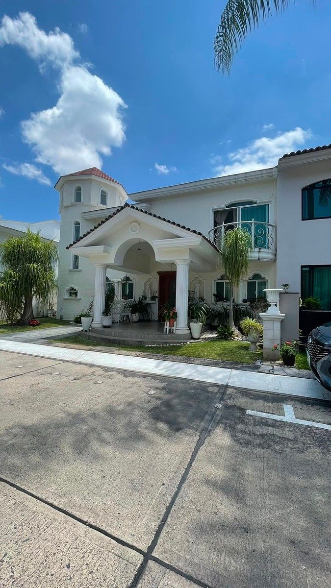 Casa en condominio en Jardín Real, Zapopan, foto 4 de 32
