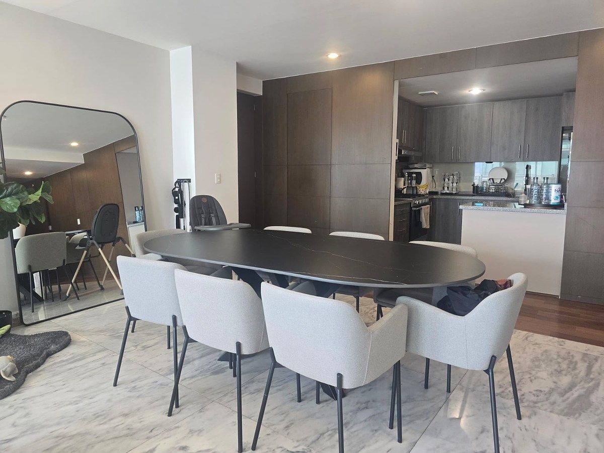 APARTMENT FOR SALE IN INTERLOMAS, photo 1 of 11
