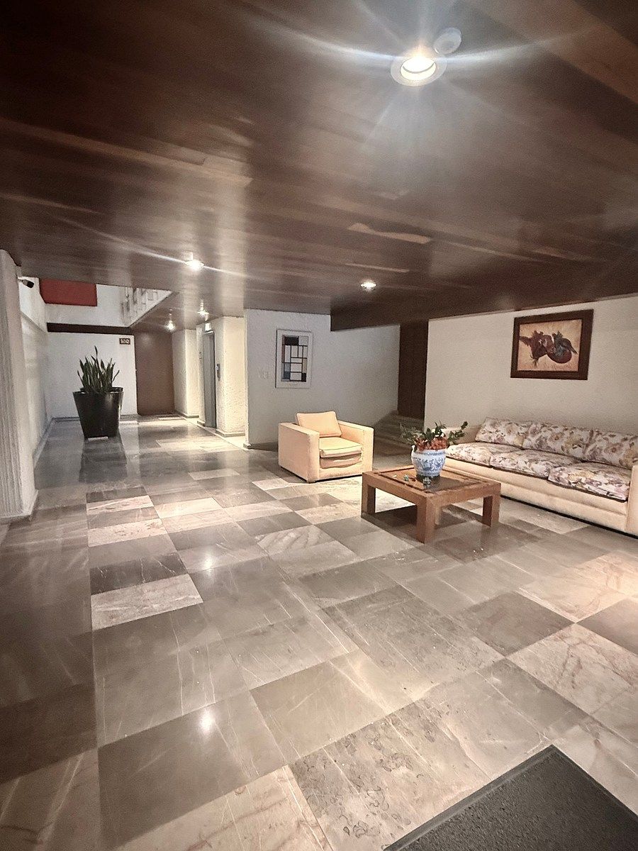 Apartment in Parque del Pedregal, Tlalpan, photo 2 of 23