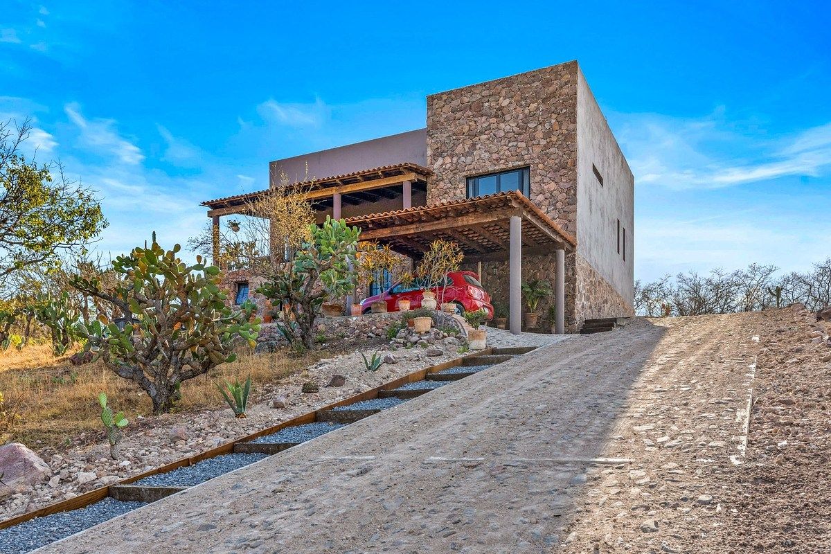 Casa Campestre cerca de San Miguel de Allende en cmunidad cerrada y amueblada, foto 1 de 15