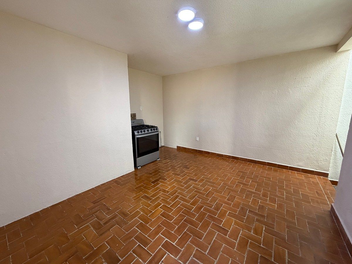 Sala Comercial em La Purísima Ticomán, Gustavo A. Madero, foto 12 de 23