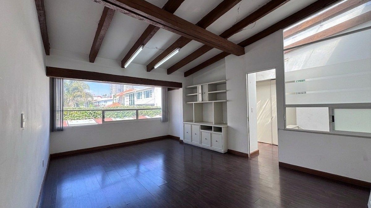 CASA EN VENTA EN TINAJAS | HABITABLE CON GRAN POTENCIAL PARA REMODELAR, foto 1 de 10