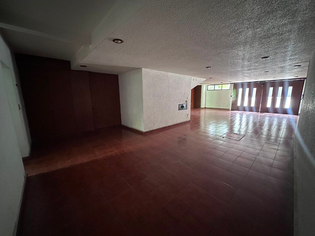 House in Ciudad Satélite, Naucalpan de Juárez, photo 11 of 27