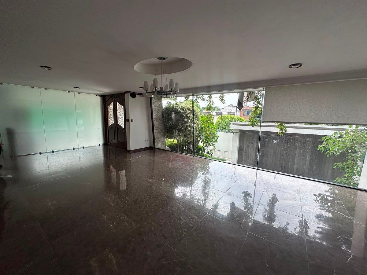 House in Ciudad Satélite, Naucalpan de Juárez, photo 7 of 27