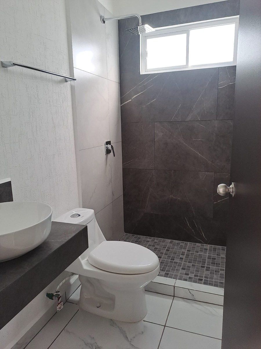 Apartment in La Ceiba, Villa de Alvarez, photo 7 of 7